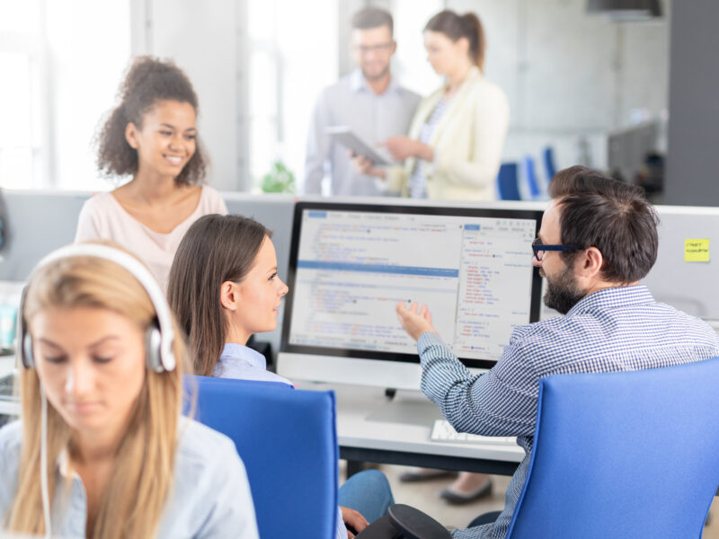 Working customer service jobs 